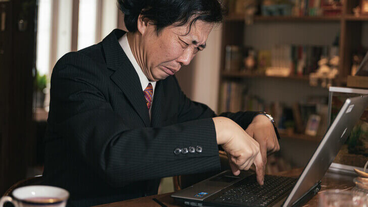 営業職は辛い？他の職種と比較してみる